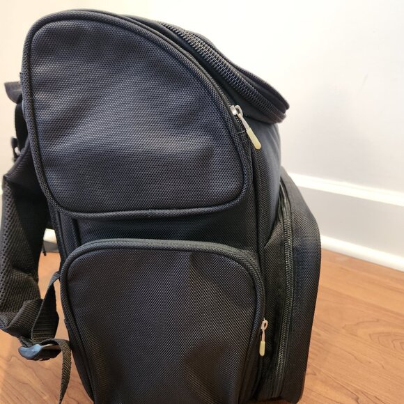 ZÜCA Business Backpack & Document Organizer - Picture 4 of 11